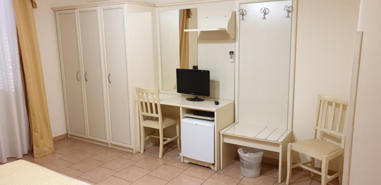 Rs San Sebastiano Holidays Acireale Zewnętrze zdjęcie